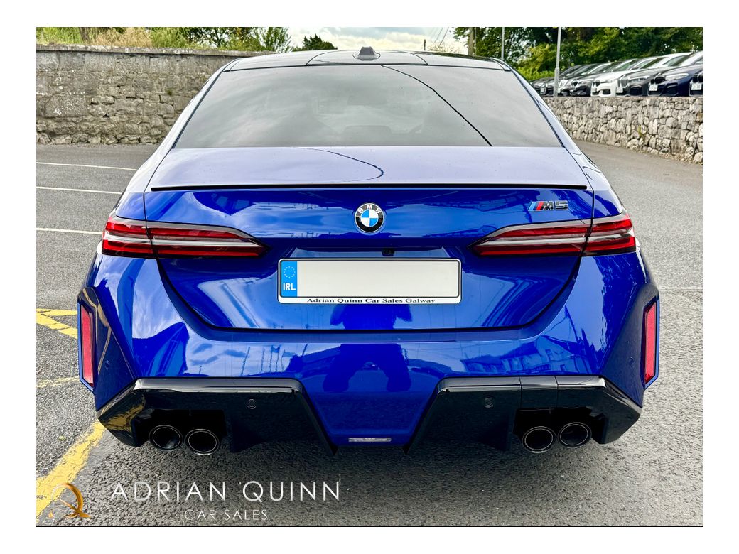 2025 BMW M5