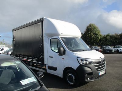 2022 Renault Master
