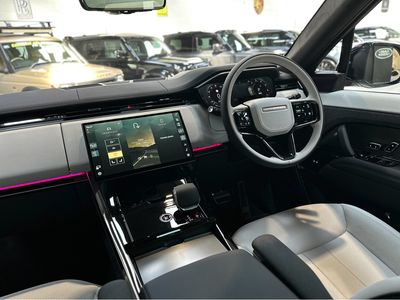2026 Land Rover Range Rover