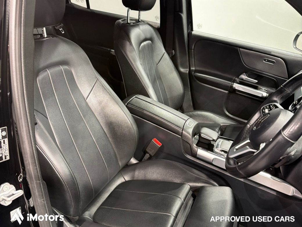 2021 Mercedes-Benz GLB Class