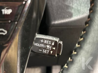 2021 Toyota Prius Alpha