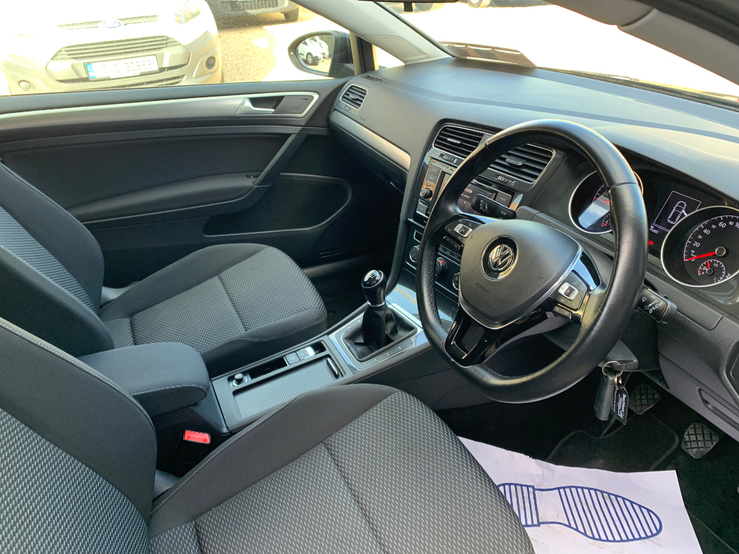 2019 Volkswagen Golf