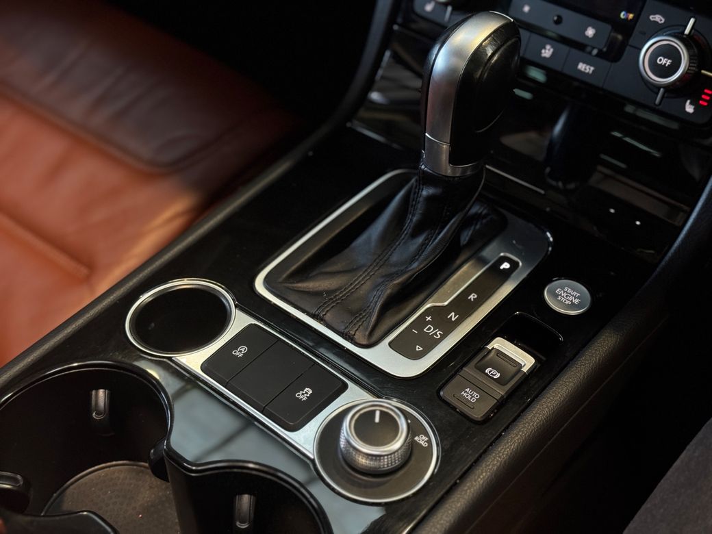 2018 Volkswagen Touareg