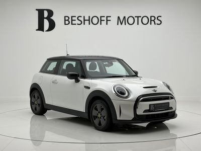 2023 Mini Hatch