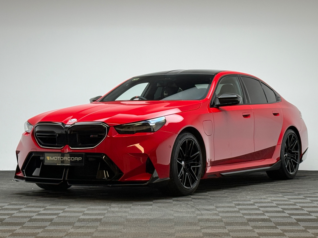 2025 BMW M5