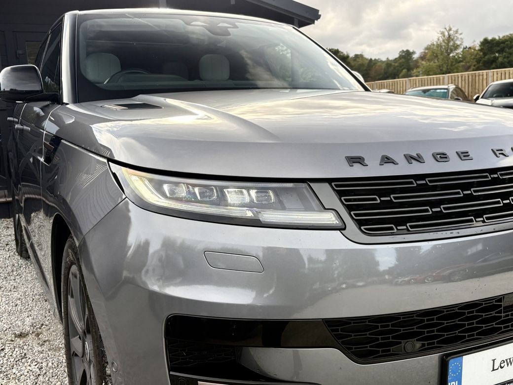 2024 Land Rover Range Rover Sport