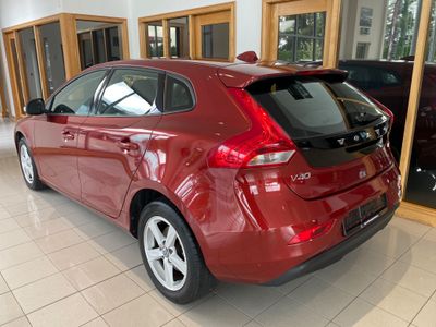 2015 Volvo V40