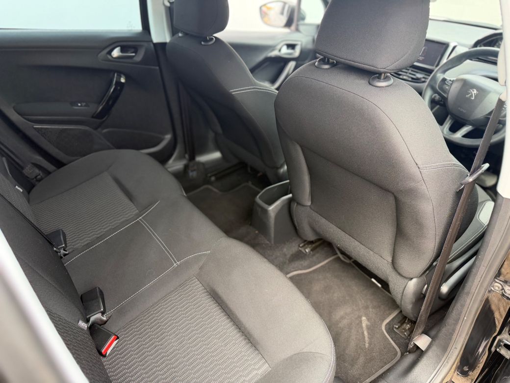2017 Peugeot 208