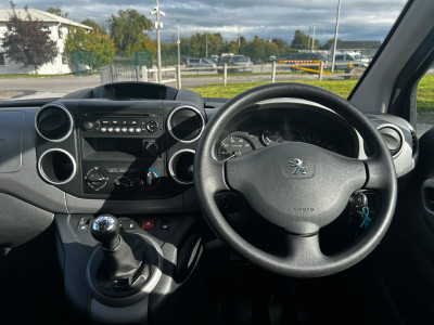 2018 Peugeot Partner Tepee