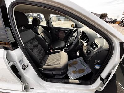 2017 Volkswagen Polo