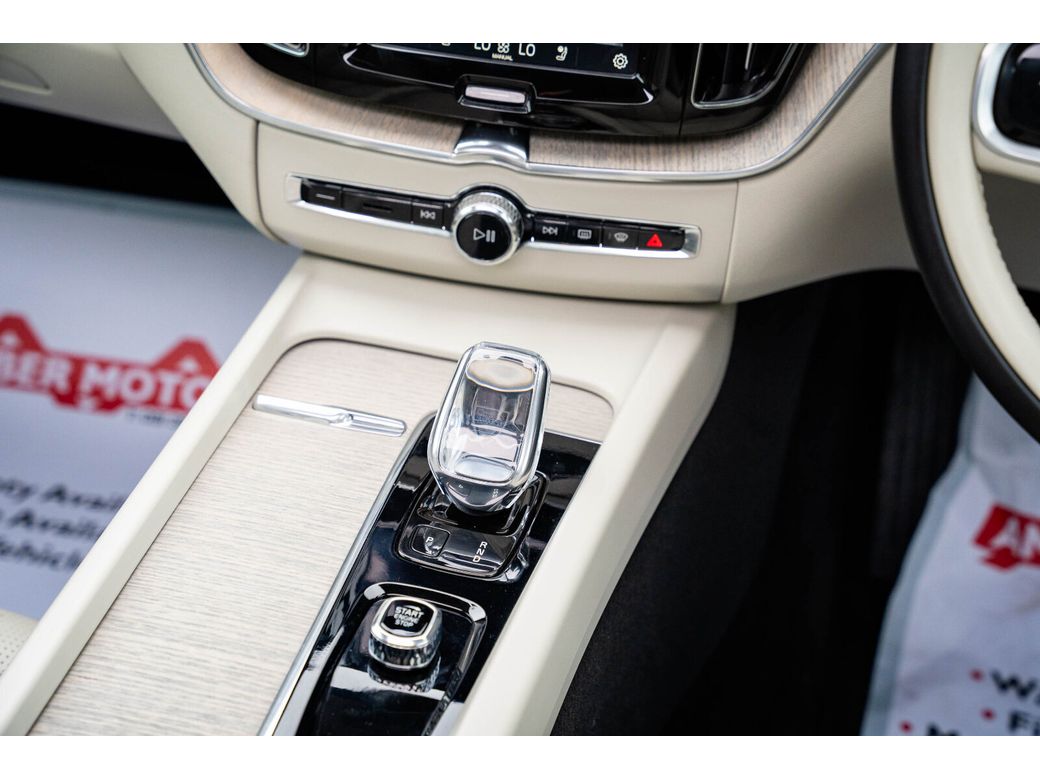 2022 Volvo XC60