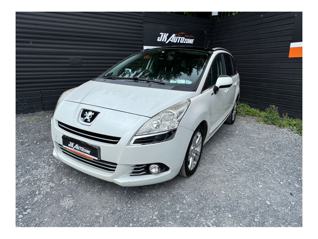 2013 Peugeot 5008