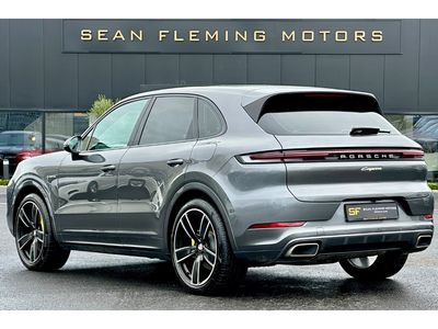 2024 Porsche Cayenne