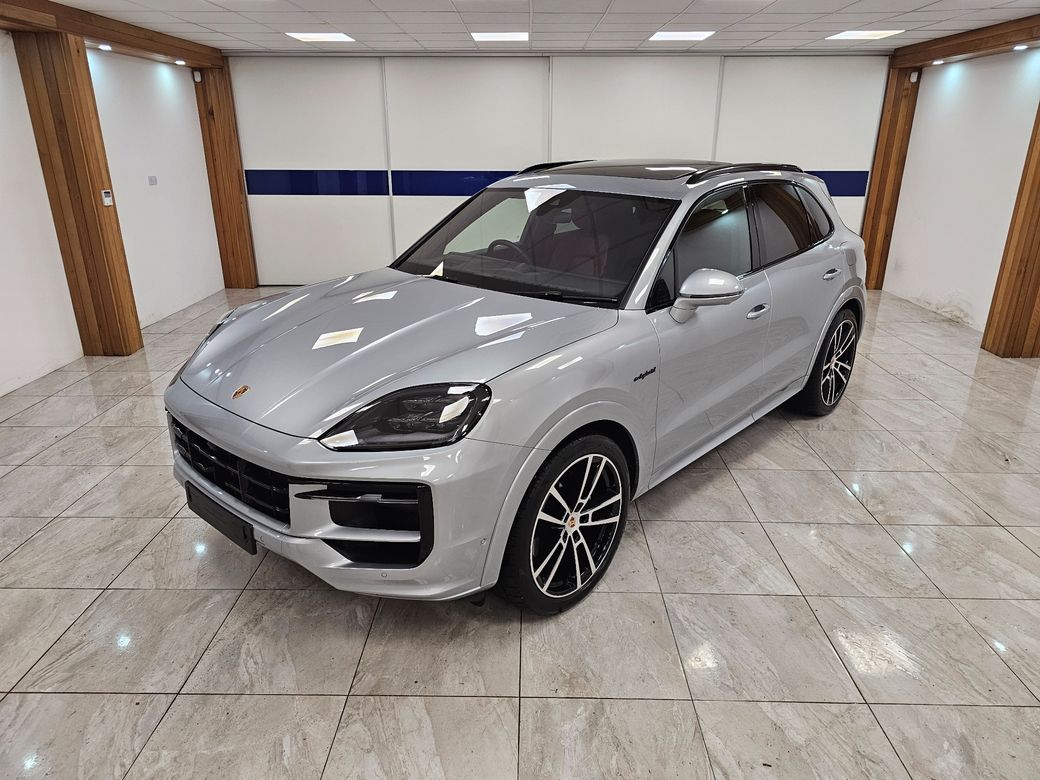 2025 Porsche Cayenne