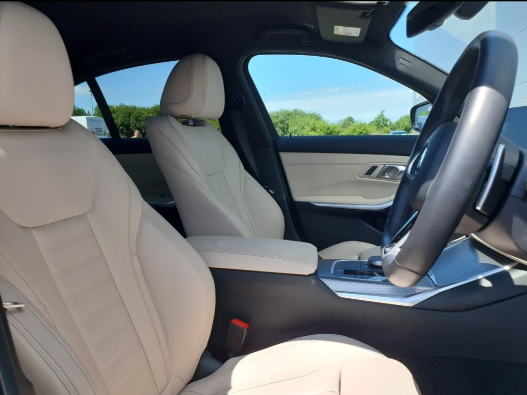 2026 BMW 330