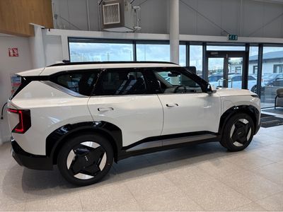 2026 Kia EV5