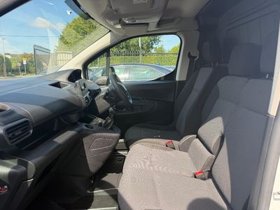 2020 Peugeot Partner