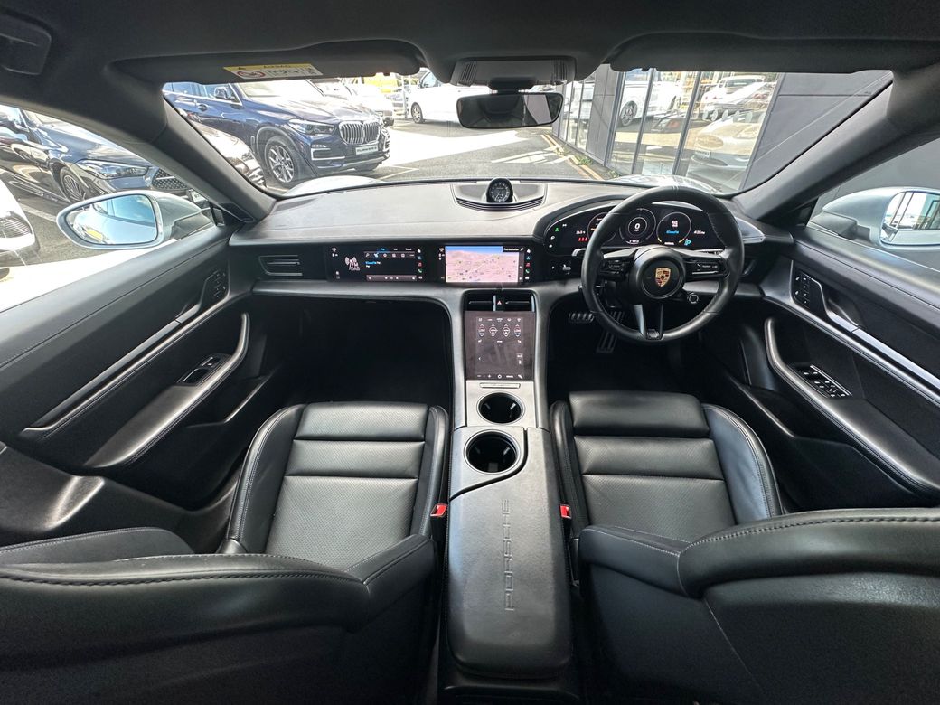 2023 Porsche Taycan