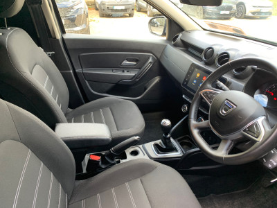 2023 Dacia Duster