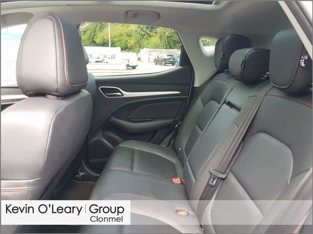 2023 MG ZS