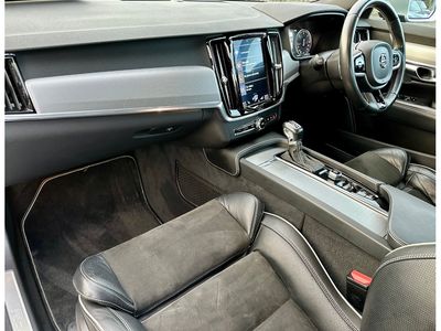 2018 Volvo S90