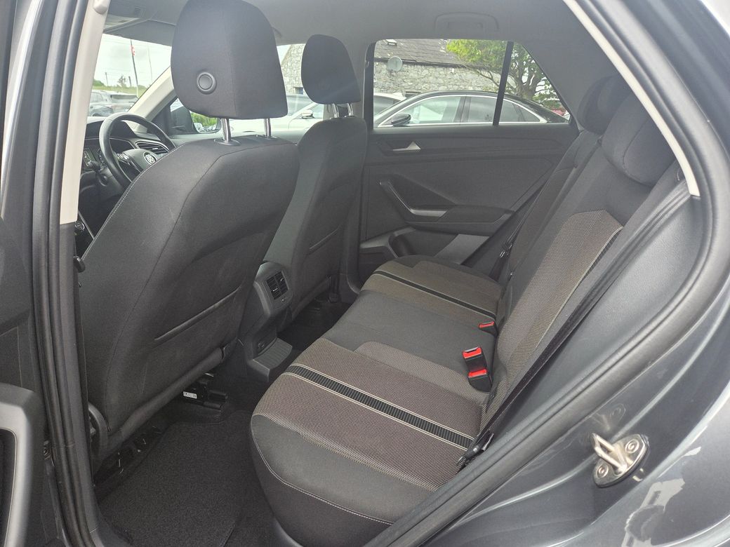 2019 Volkswagen T-Roc