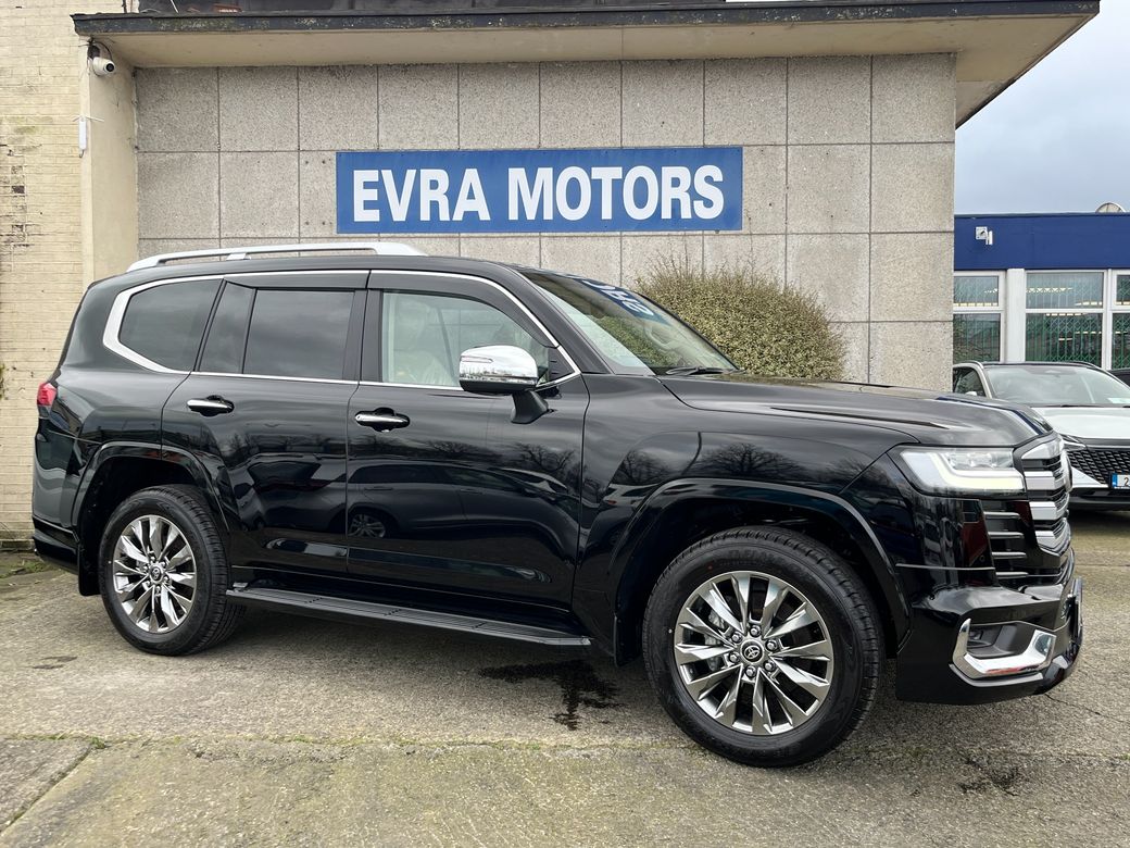 2025 Toyota Landcruiser