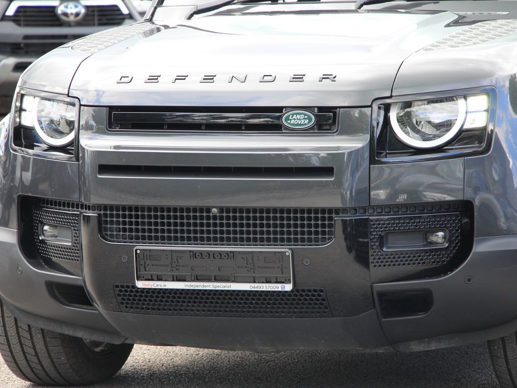 2023 Land Rover Defender