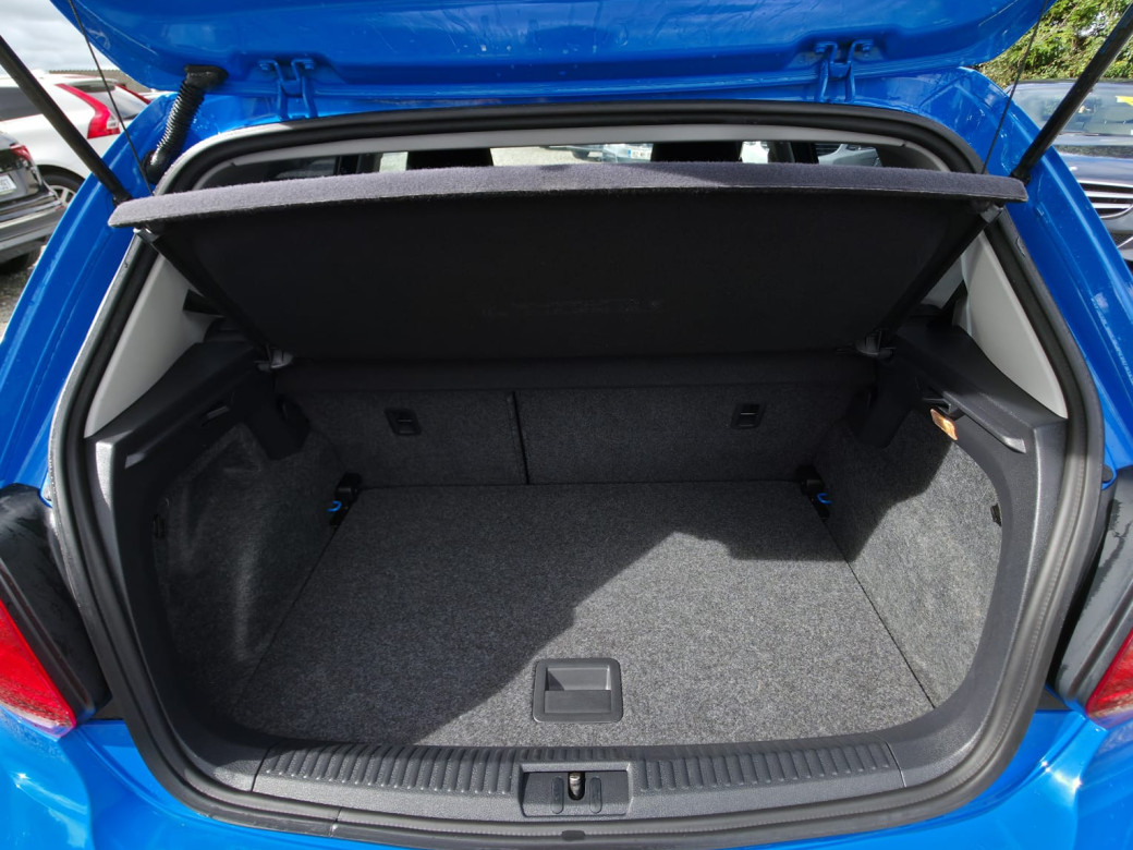 2016 Volkswagen Polo