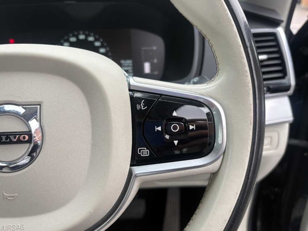 2017 Volvo XC90