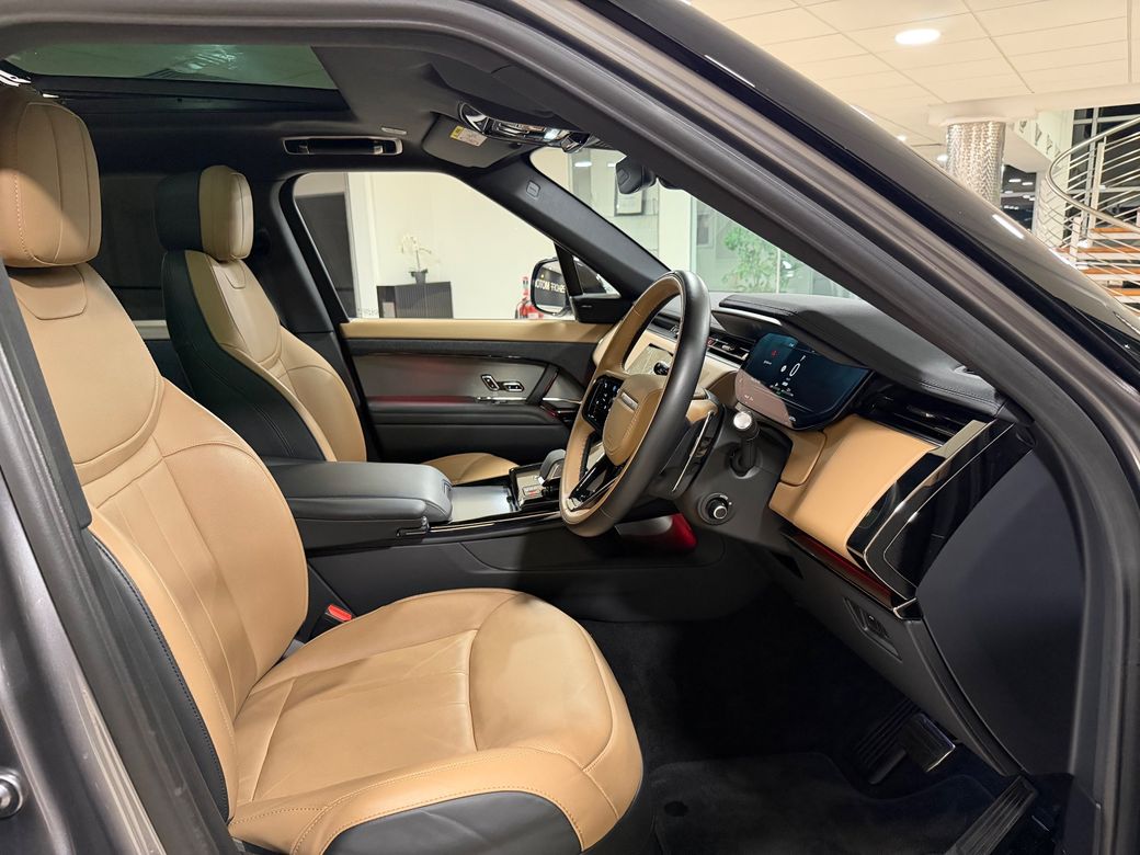 2024 Land Rover Range Rover Sport