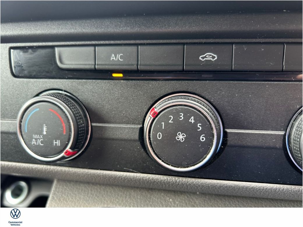2023 Volkswagen Transporter