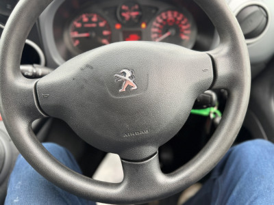 2014 Peugeot Partner