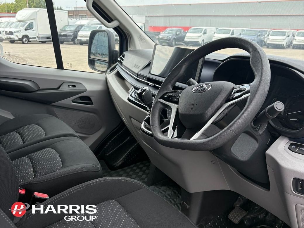 2026 Blue Maxus Deliver 9