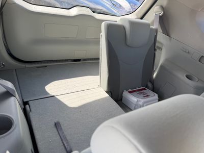 2013 Toyota Prius Alpha