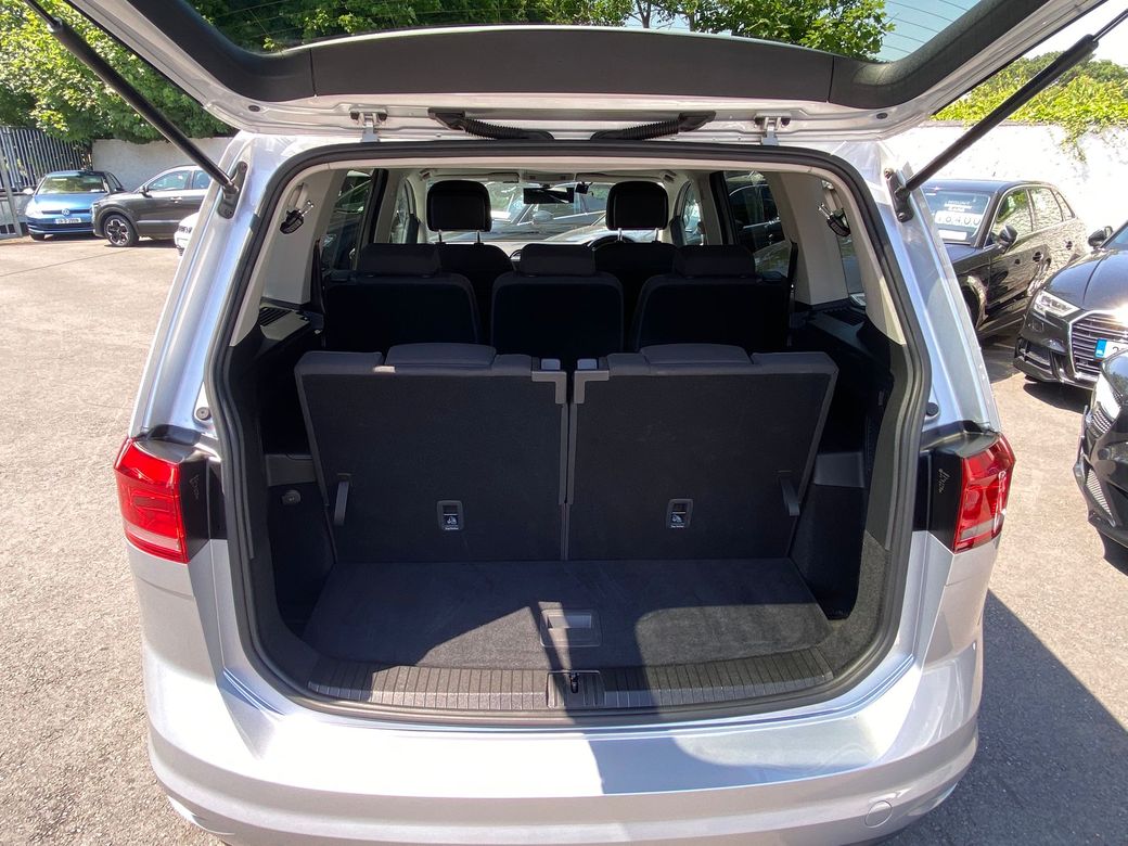 2017 Volkswagen Touran