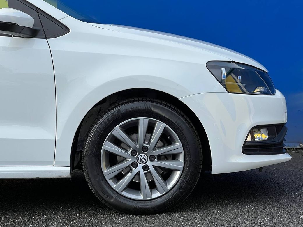 2017 Volkswagen Polo