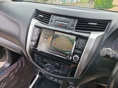 2021 Nissan Navara