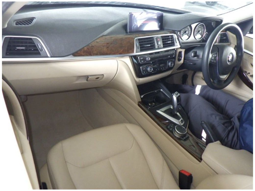 2016 BMW 330