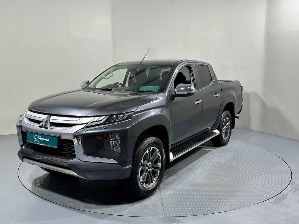 2020 Mitsubishi L200