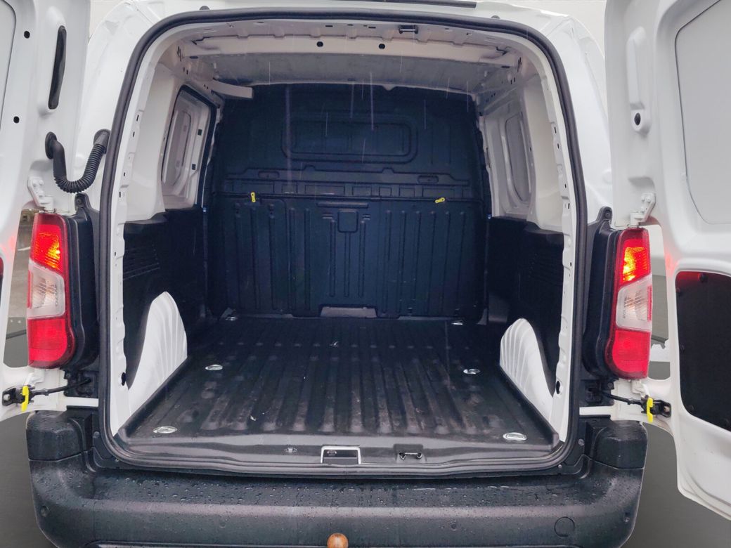 2020 Peugeot Partner