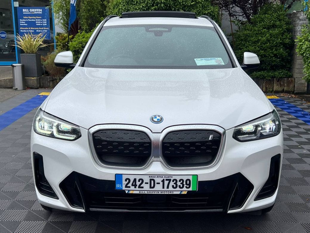2024 BMW iX3