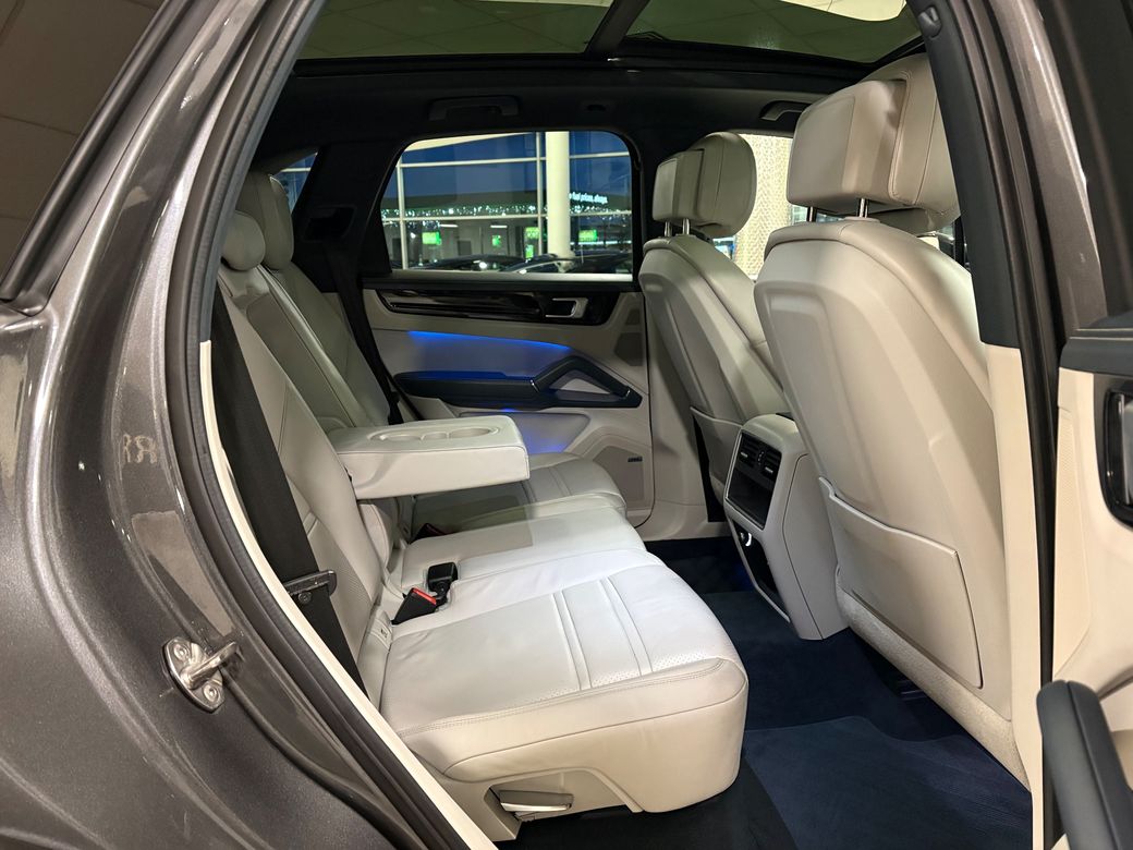 2020 Porsche Cayenne