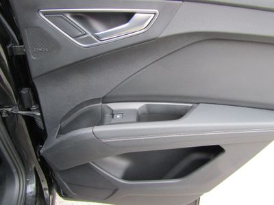 2022 Audi Q4