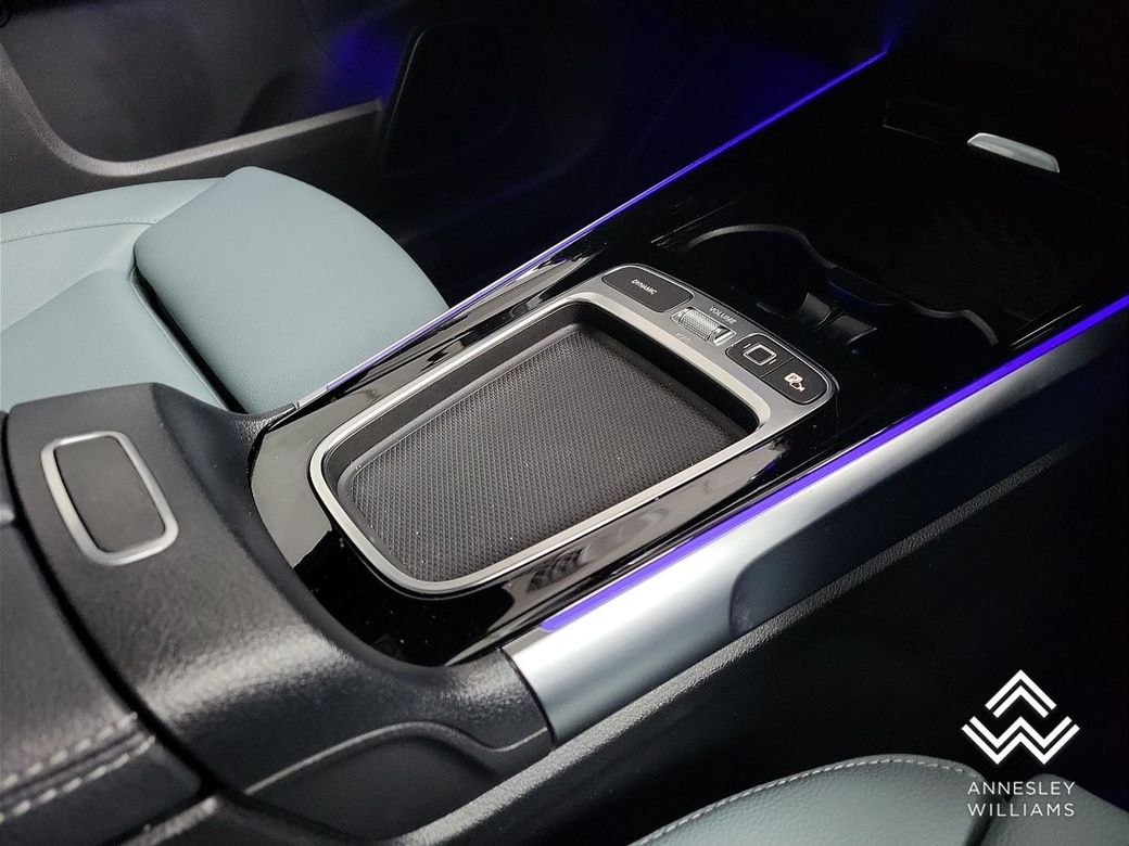 2025 Mercedes-Benz EQB