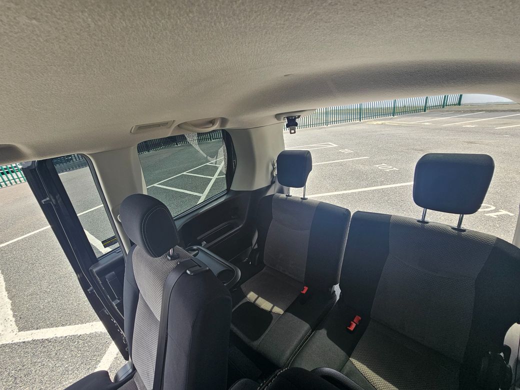 2014 Nissan Serena