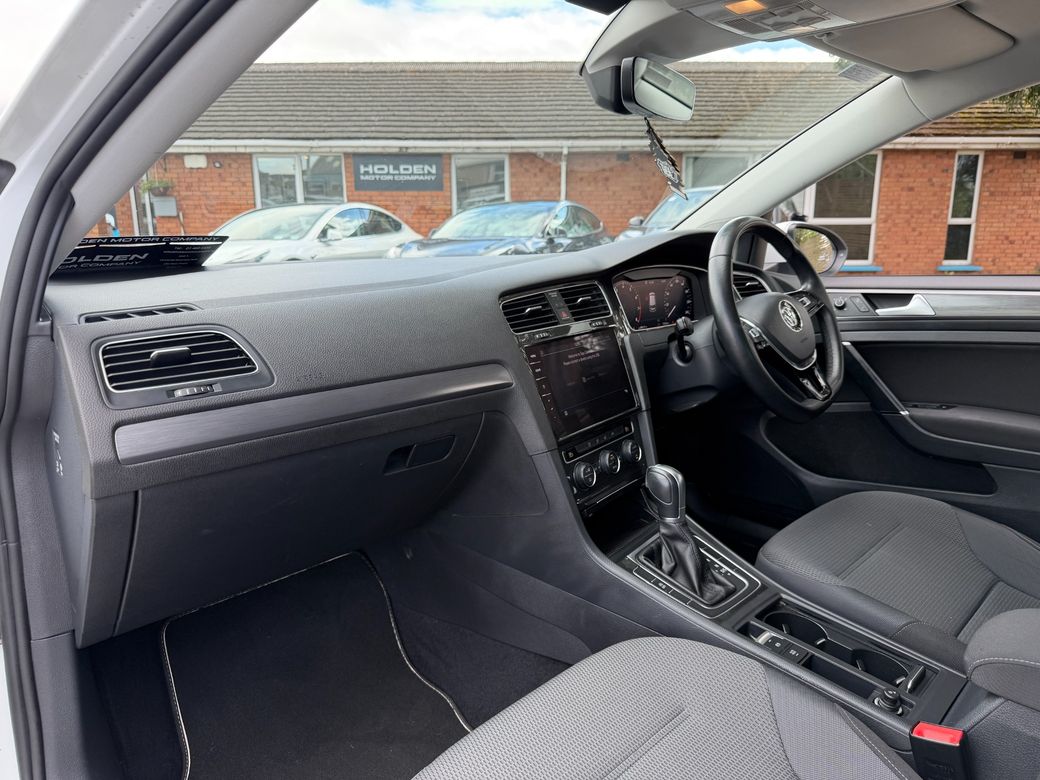 2018 Volkswagen Golf