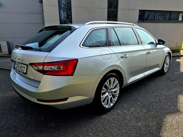 2022 Skoda Superb