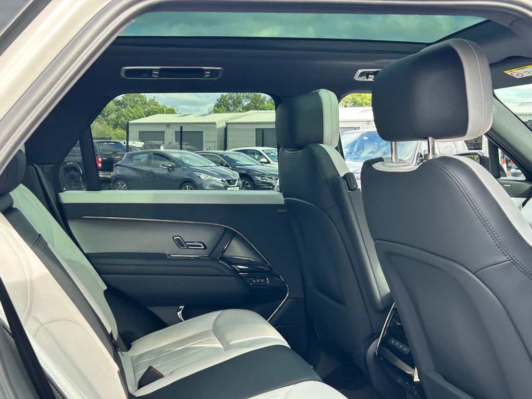 2024 Land Rover Range Rover Sport
