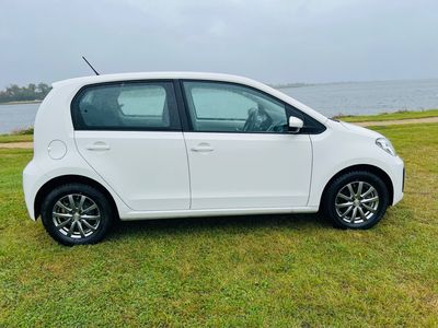 2018 Volkswagen up!